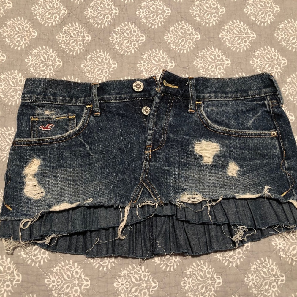 Denim hollister short skirt